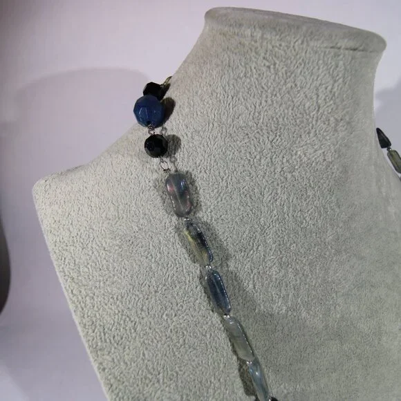 NWT Chico's Blue and Silver Tone Pendant Necklace - Picture 6 of 7